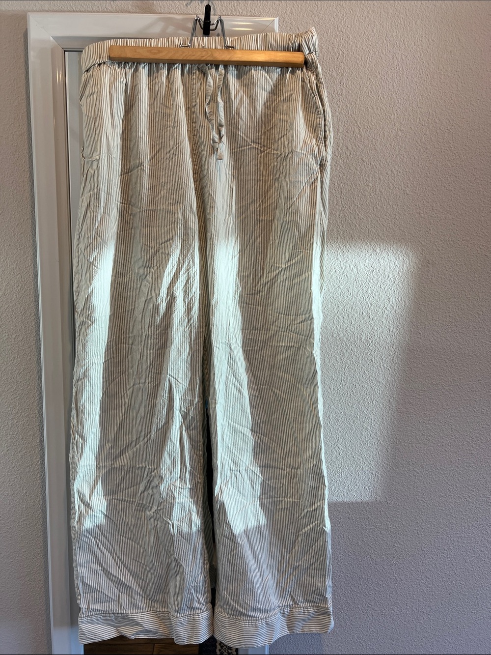 Women’s COS Lightweight Silk Blend Wide Leg PJ Pants - Cream/White - Grey